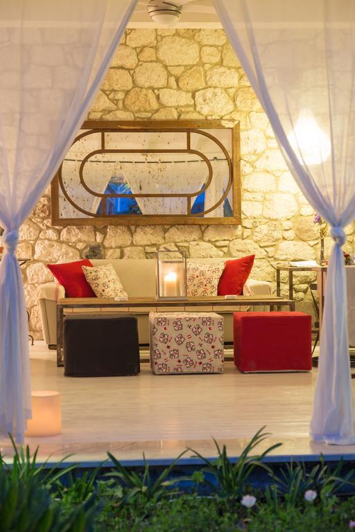 Luce Design Hotel - Special Category Алакати Екстериор снимка