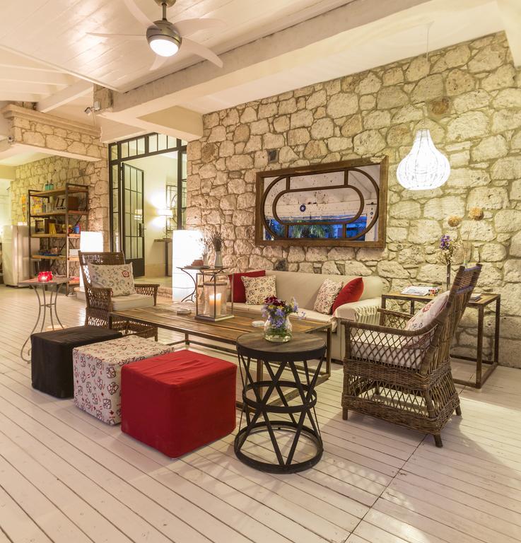 Luce Design Hotel - Special Category Алакати Екстериор снимка
